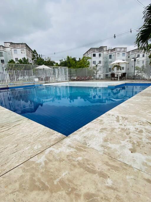 Apartamento 2 Quartos Aconchegante เฟย์รา เด ซานตานา ภายนอก รูปภาพ